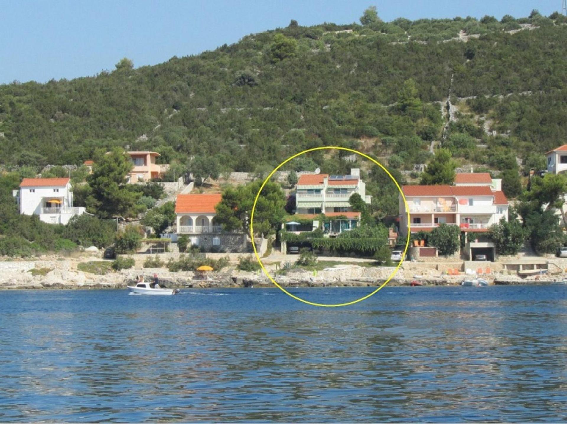 Apartments Tonka Vinišće 외부 사진